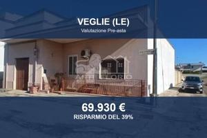 Immobile in asta di 160 m² con box auto a Veglie