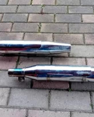 Ammortizzatori e terminale di scarico Harley D.