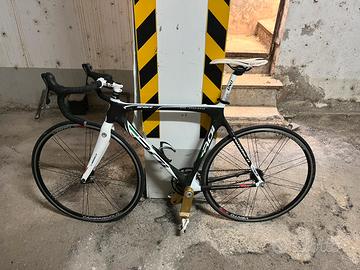 bici da corsa professionistica ROI
