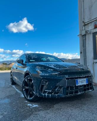 Subentro Noleggio NLT CUPRA Leon 1.5 e-Hybrid 2025