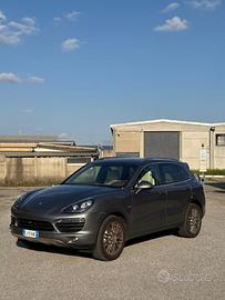 Porsche cayenne benzina hybrid