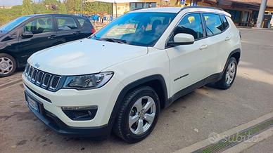  SUV in condizioni ottimali.