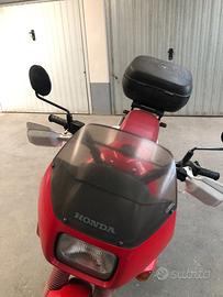 Honda XL 600 V Transalp - 1990