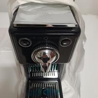 Macchina da caffè illy x3 caps nuova in scatola 