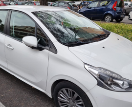 Peugeot 208 gpl 2017, apple/android carplay,