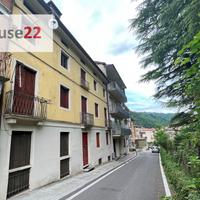 INTERA PALAZZINA Mq 700 in centro a RECOARO TERME