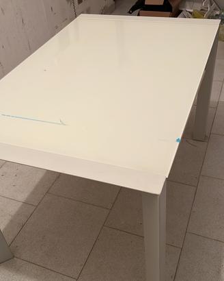 Tavolo