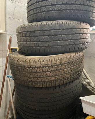 TRENO GOMME FORD RANGER CONTINENTAL
