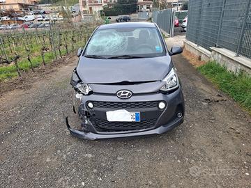 HYUNDAI I10 MPI STYLE 2017 SINISTRATA MARCIANTE