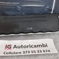 Airbag Ginocchio Mercedes GLC Coupè e SUV