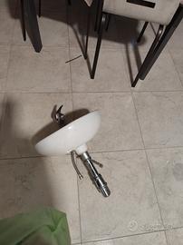 Lavabo Salvaspazio (40x35). 