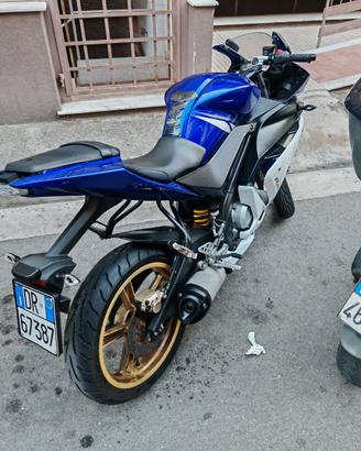Yamaha yzf r125