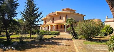 Puglia-massafra complesso immobiliare