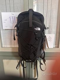 Zaino north face trail lite 12 litri NUOVO