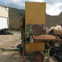 Comap 800 Sega a nastro taglia e spacca. Legna