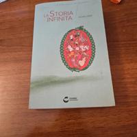 Libro "La storia infinita"