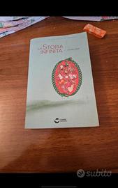 Libro "La storia infinita"
