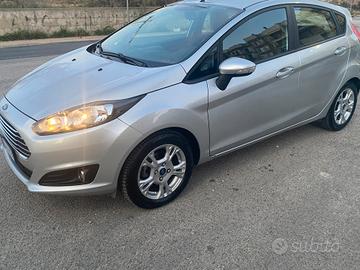 Ford Fiesta 1.5 TDCi 75CV 5 porte