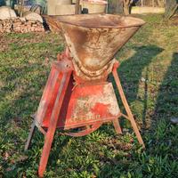 mulino a per cereali a cardano