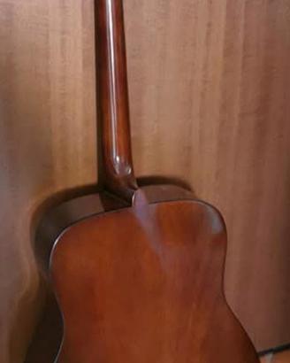 chitarra acustica Yamaha