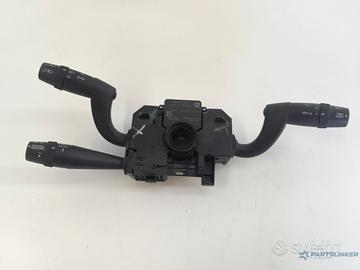 Leva/interruttore dell’indicatore di direzione e t