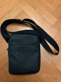 Borsello Lacoste in pelle nera come NUOVO