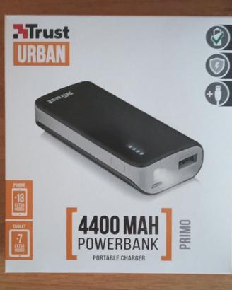 Trust Power Bank USB ricaricabile da 4400 Mph