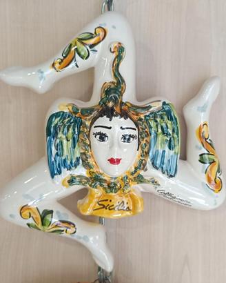 Trinacria 21 cm in ceramica, Caltagirone