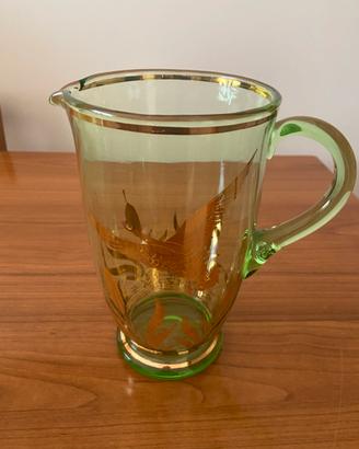 Caraffa vetro verde con tre bicchieri anni 60