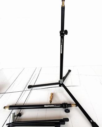2 stativi luci studio Manfrotto 122B