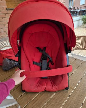 Passeggino Stokke Xplory Trio rosso
