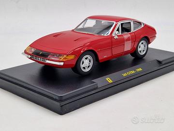 FERRARI 365 GTB/4 - Edicola - Scala 1/24