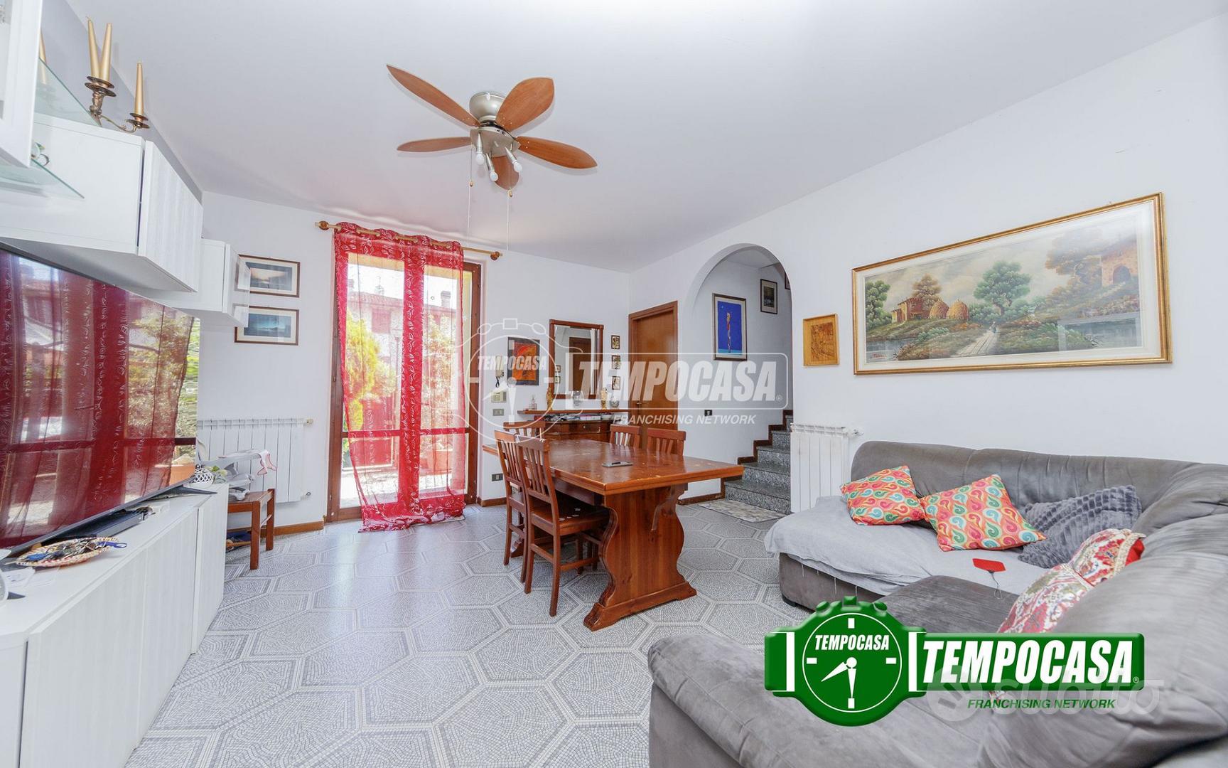 House in Besate - Vista 4