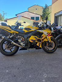Yamaha R6 2005