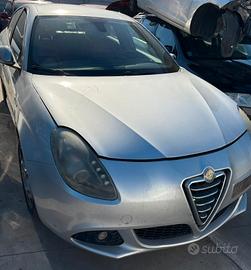 ALA ROMEO GIULIETTA PER RICAMBI