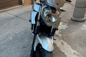 F Z 6  YAMAHA