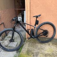 Mtb lee Cougan Rampage in carbonio