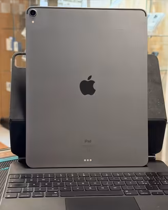 Ipad pro 12.9 3d Gen 64GB wifi CON Magic Keyboard