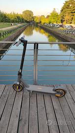 Ninebot KickScooter MAX G30