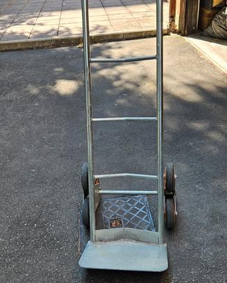 Carrello saliscale in acciaio