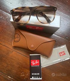 Ray-Ban