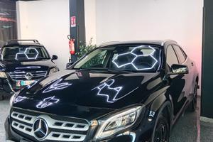 Mercedes-benz GLA 200 d Automatic Premium