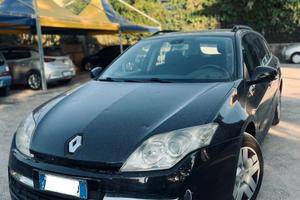Renault Laguna 2.0 dCi 150CV SporTour Nav