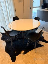 Tavolo Rotondo  + 4 Sedie