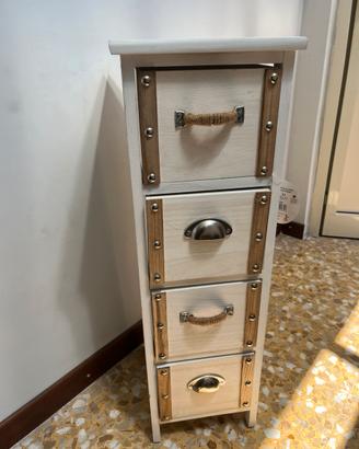 Cassettiera