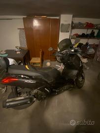 Xmax 125