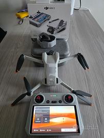 DJI Mini 3 drone con accessori 1h di volo