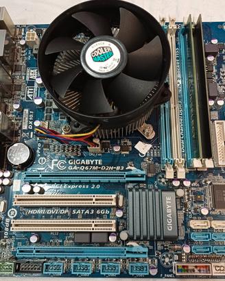 Scheda Madre  GigaByte GA-Q67M-D2H-B3  con I7 e RA