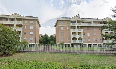 Appartamento di 76 m² con 3 locali e box auto a Va