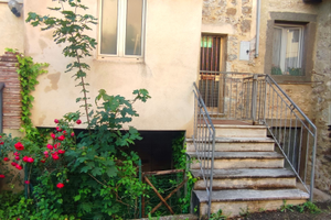 Casa terratetto rustico e terreno Monte Amiata